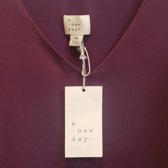 A New Day NWT Purple Lined Camisole. XS - Picture 3 of 6